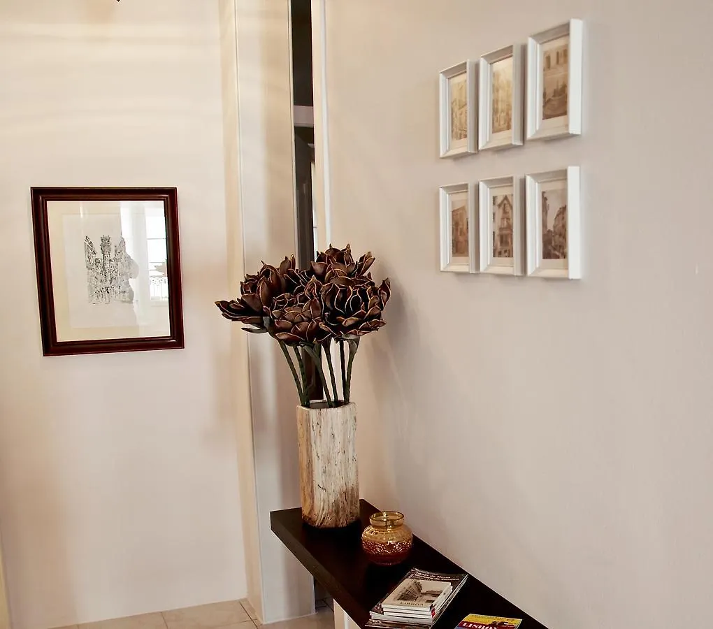 Chiado Lisbon Apartment 0*,  Portugal